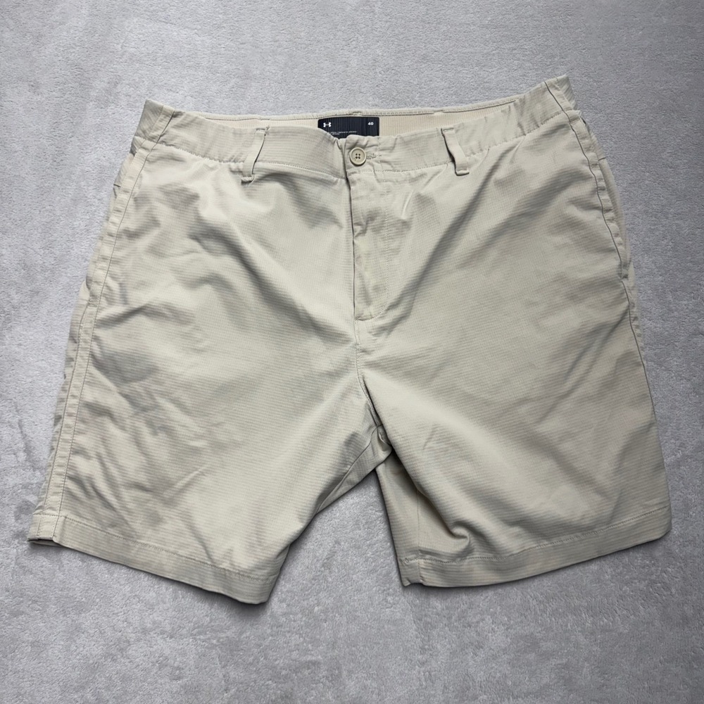 Under Armour Mens‎ Khaki Tan Ripstop Golf Shorts Size 40 Flat Front Performance